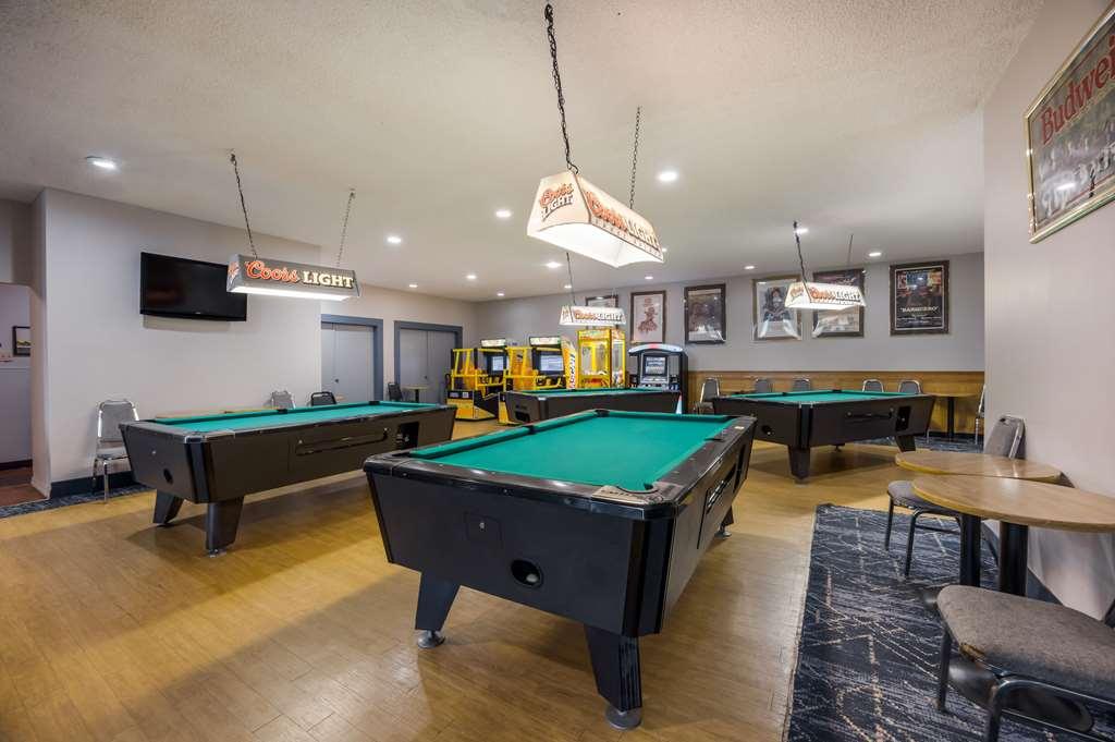 Suburban Studios Canon City Zařízení fotografie
